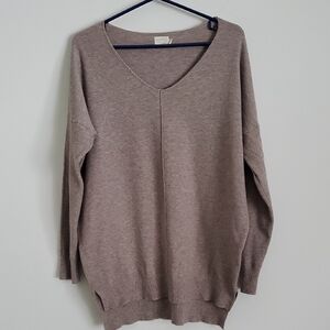 Dreamers By Debut Vneck